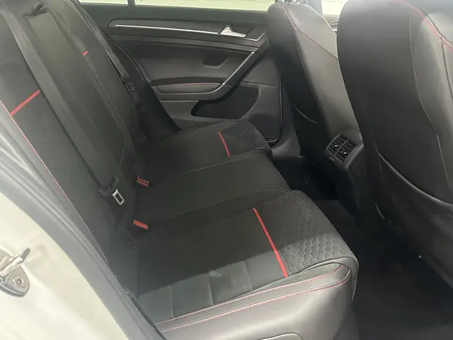 Volkswagen Golf 2.0 TSI GTI Performance 2018 Benzine 22