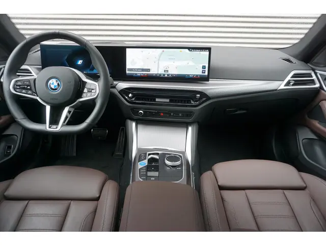 BMW i4 eDrive35 2024 Elektrisch 8