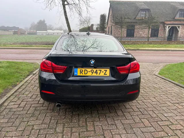 BMW 4 Serie Gran Coupé 418i High Executive 2017 Benzine 5