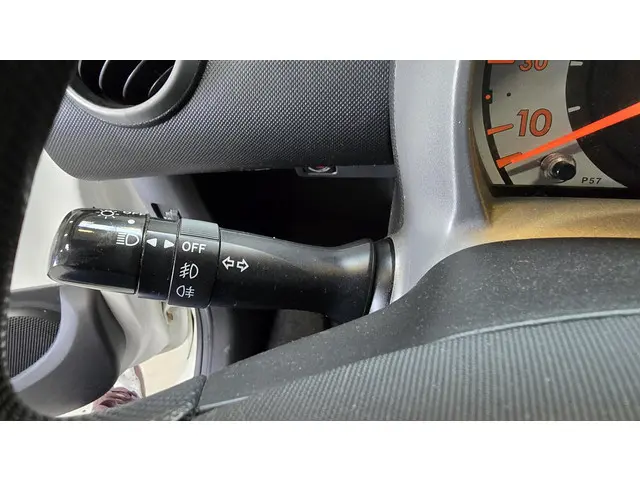 Peugeot 107 1.0 Active 2012 Benzine 20