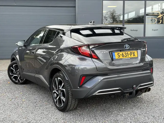 Toyota C-HR 2.0 Hybrid Bi-Tone 2020 Hybride Benzine 5
