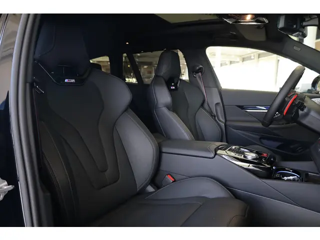 BMW M5 Touring 2026 Hybride Benzine 8