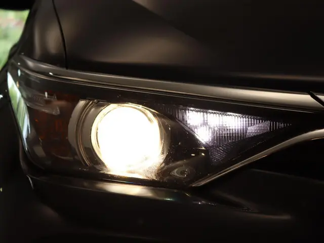 Toyota Auris 1.8 Hybrid Dynamic 2017 Hybride Benzine 7