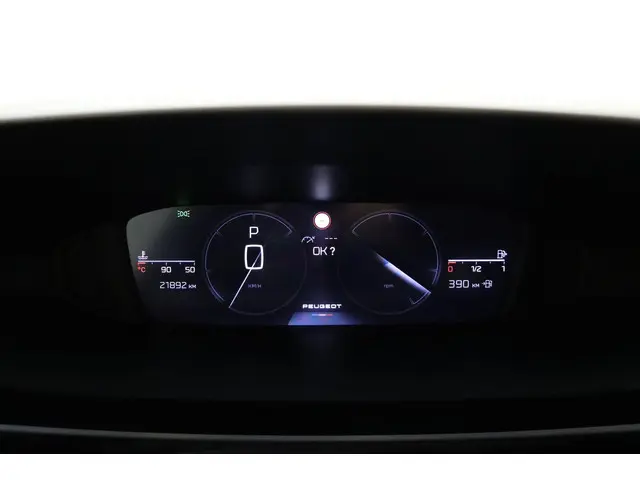 Peugeot 408 1.2 PureTech Allure 130 EAT8 2024 Benzine 28