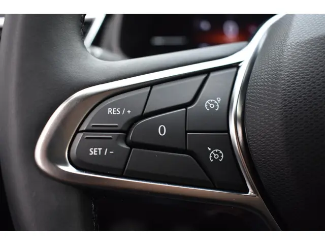 Renault Clio TCe 90 GPF evolution 2024 Benzine 20