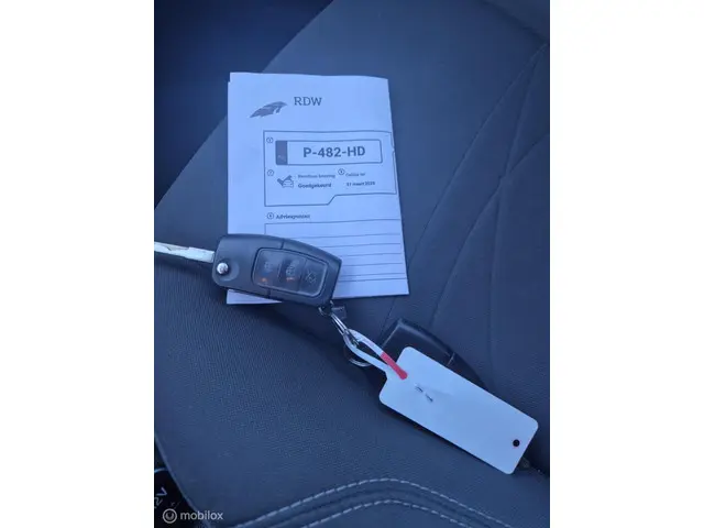 Peugeot 208 1.2 PureTech Allure 2017 Benzine 14