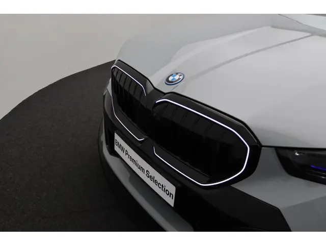 BMW 5 Serie Sedan 530e 2024 Hybride Benzine 6