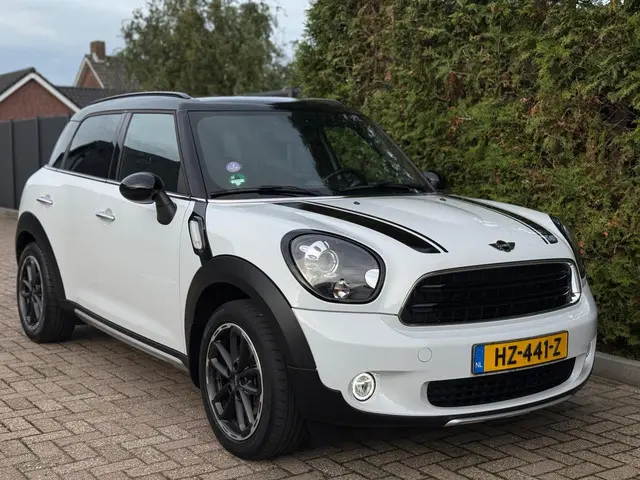 MINI Countryman 1.6 Cooper Pepper Bluetooth 2016 Benzine 9