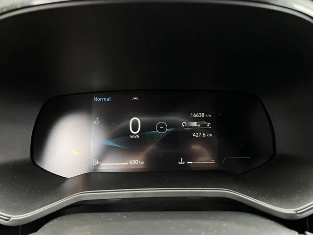 Mitsubishi Colt 1.0T MT First Edition 2024 Benzine 4