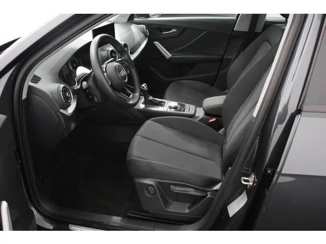 Audi Q2 35 TFSI 150pk Automaat Prestige 2022 Benzine 10