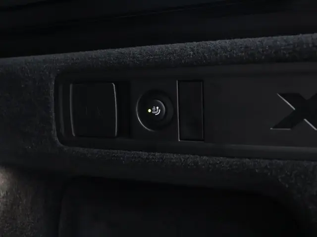 BMW X5 M Competition 2025 Benzine 15