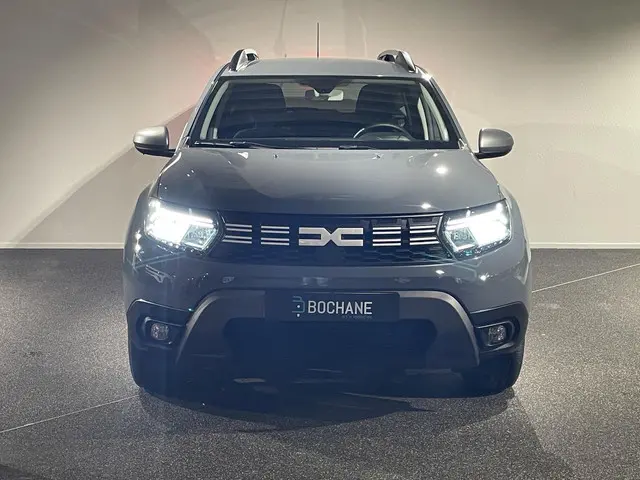 Dacia Duster 1.3 TCe 150 Journey 2024 Benzine 17