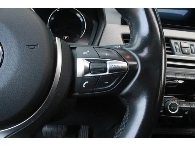 BMW X2 XDrive25e High Executive 2020 Hybride Benzine 19