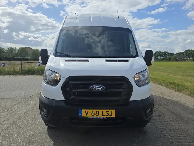 Ford Transit 350 2.0 TDCI L4 H3 Trend RWD 2023 Diesel 10