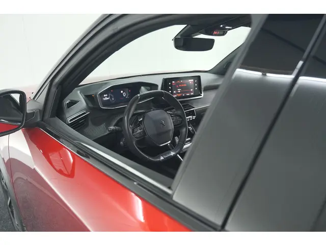 Peugeot 2008 2