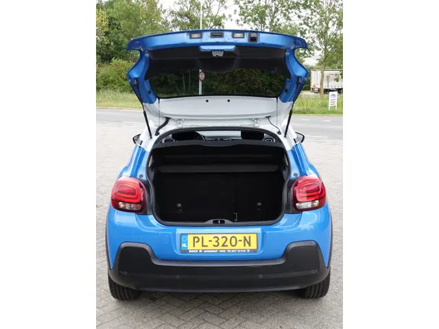 Citroën C3 1.2 PureTech 82PK Shine 2017 Benzine 5