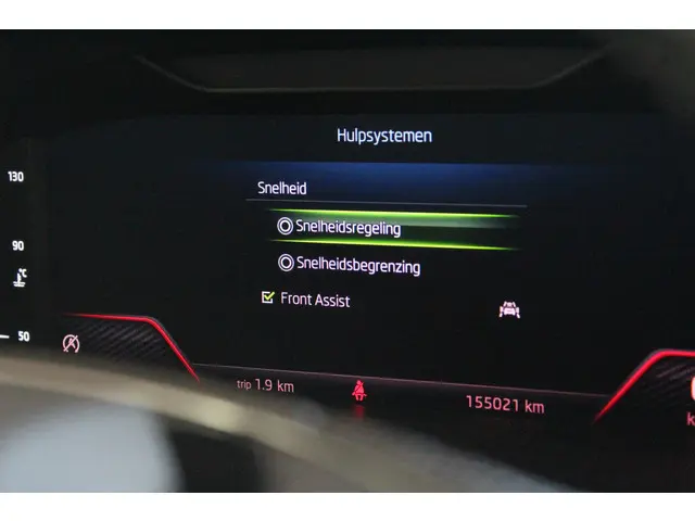 Škoda Karoq 1.5 TSI ACT Sportline Business 2021 Benzine 28