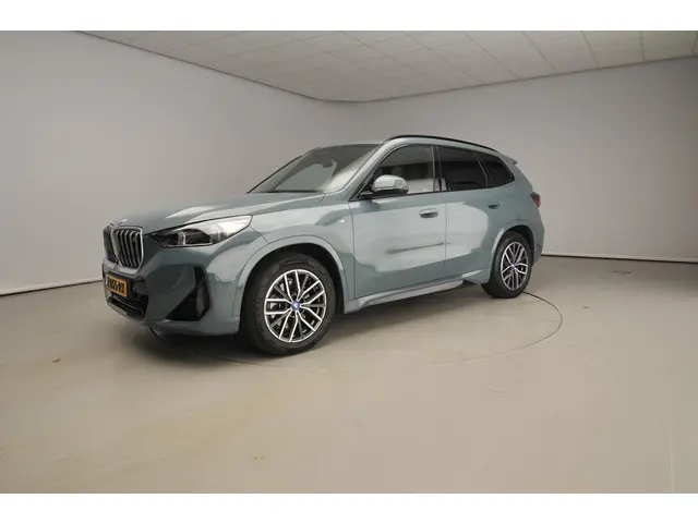 BMW iX1 xDrive30 2023 Elektrisch