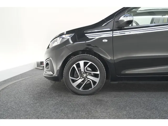 Peugeot 108 1.0 e-VTi Collection TOP! 2020 Benzine 19