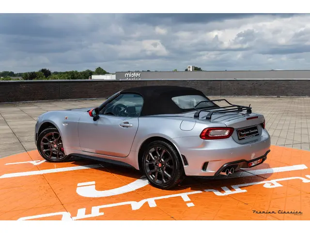 Fiat 124 Spider 1.4 MultiAir Turbo Abarth 2018 Benzine 11