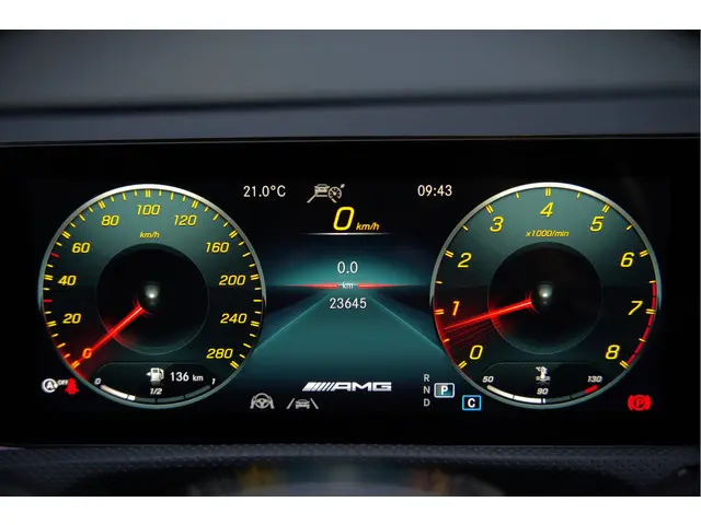 Mercedes-Benz A-Klasse AMG 35 4MATIC 2022 Benzine 5
