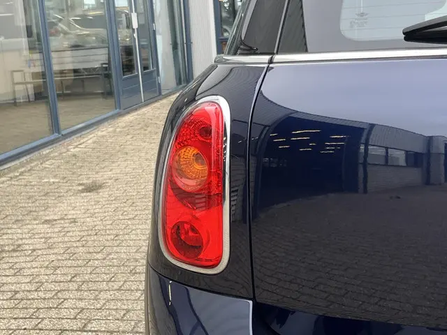 MINI Countryman 1.6 One Knockout Edition 2014 Benzine 44