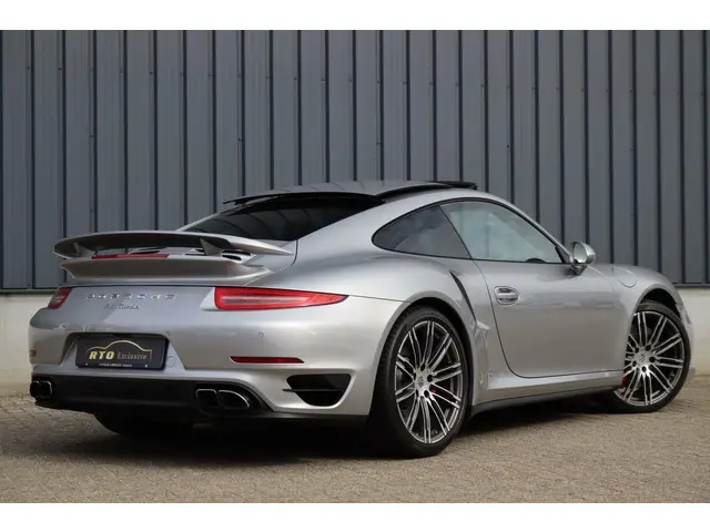 Porsche 911 3.8 Turbo 2013 Benzine 4