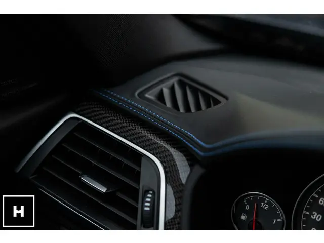 BMW M3 3-serie 30 Jahre Edition 2017 Benzine 39