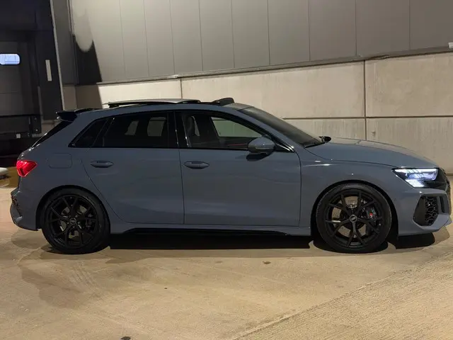Audi RS3 A3 Sportback 2.5 TFSI QUATTRO 2023 Benzine 12