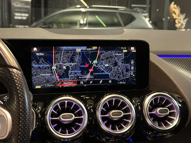 Mercedes-Benz GLA 200 AMG|PANO|SFEER|MEMORY 2021 Benzine 18