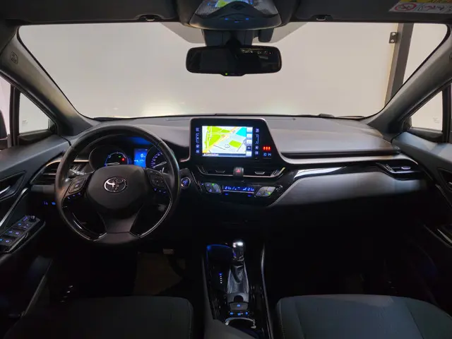 Toyota C-HR 1.8 Hybrid Energy 2018 Hybride Benzine 10