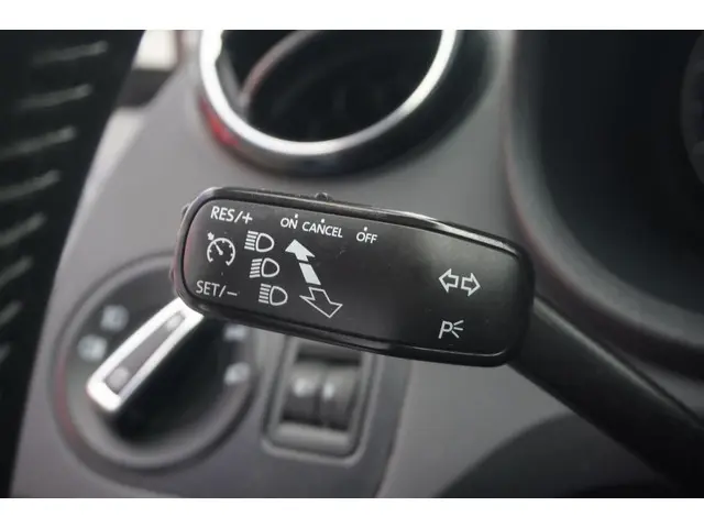 SEAT Ibiza ST 1.0 EcoTSI Style Connect 2016 Benzine 15