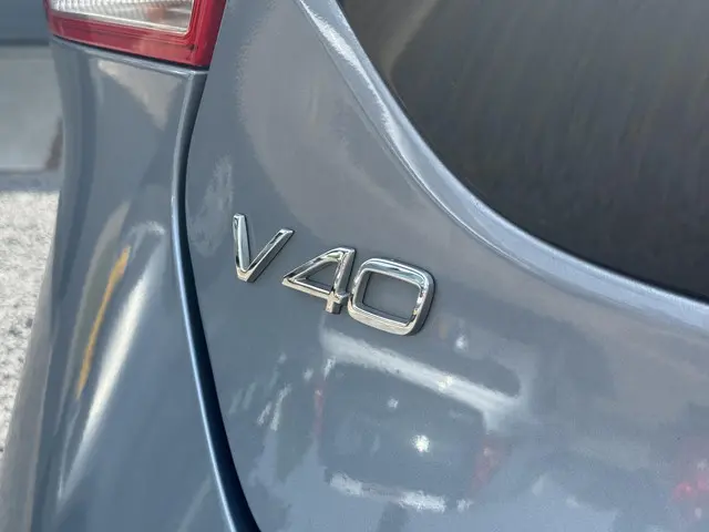 Volvo V40 2.0 T2 Nordic+ 2018 Benzine 34