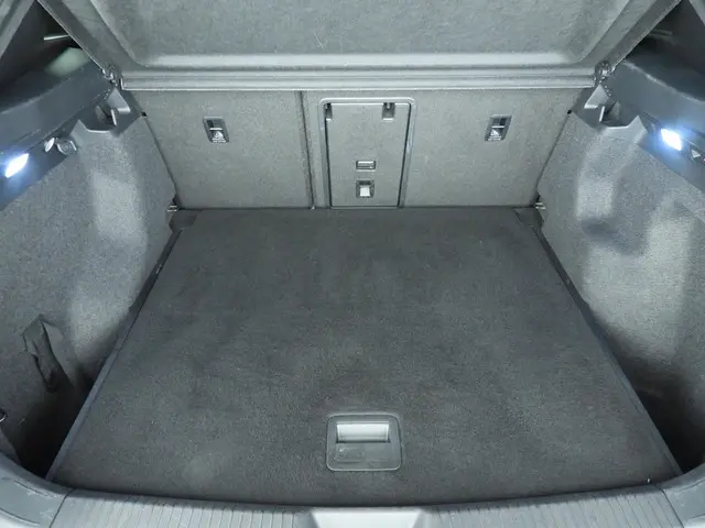 Volkswagen ID.4 Max 77 kWh 2020 Elektrisch 9