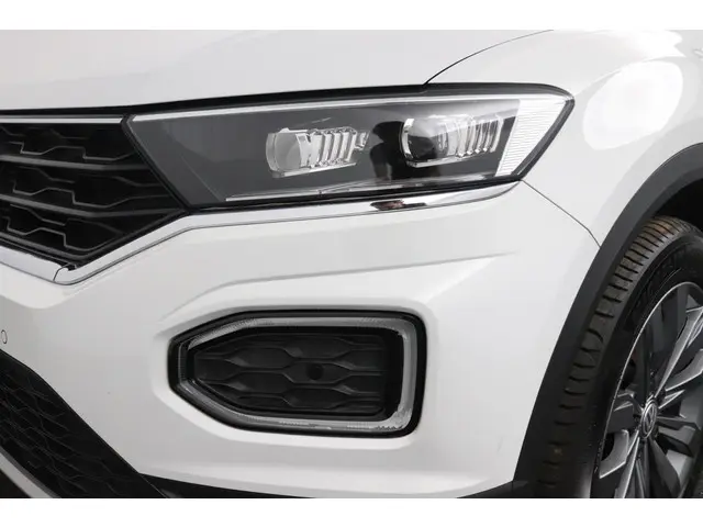 Volkswagen T-Roc 1.5 TSI Sport 2020 Benzine 41