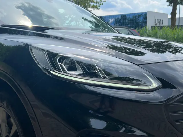 Ford Kuga 2.5 PHEV ST-Line 2021 Hybride Benzine 4