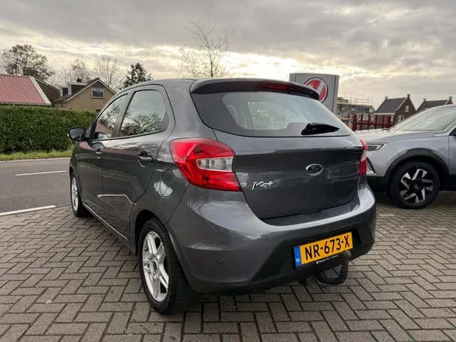 Ford Ka Ka+ 1.2 Trend Ultimate RIJKLAARPRIJS! 2017 Benzine 6