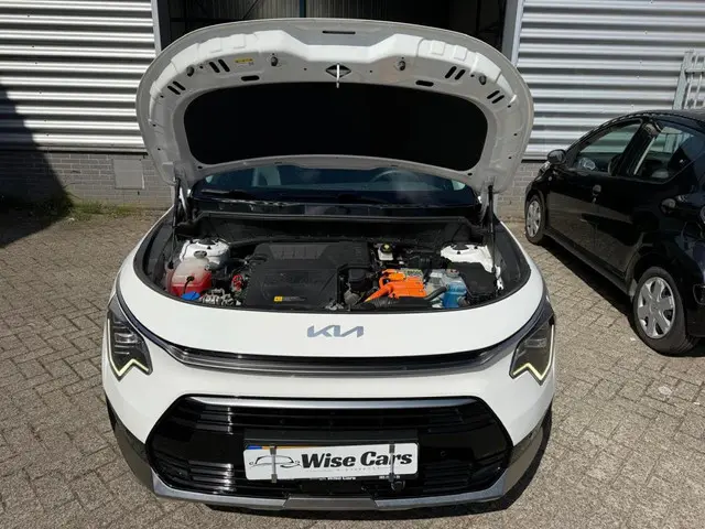Kia Niro 1.6 GDi PHEV DynamicLine 2023 Hybride Benzine 13