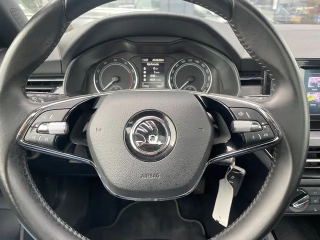 Škoda Scala 1.0 TSI Online Edition 2022 Benzine 18