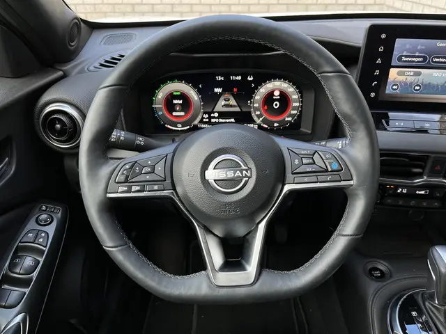 Nissan Juke 1.6 Hybrid N-Design 2024 Hybride Benzine 21
