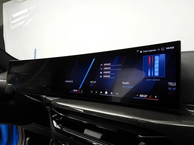 BMW M4 CS Coupé 2025 Benzine 13