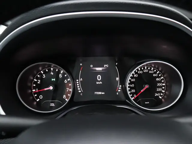 Jeep Compass 1.3T Night Eagle 2021 Benzine 5