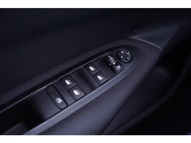 Citroën C4 1.6 BlueHDi Business 2017 Diesel 36