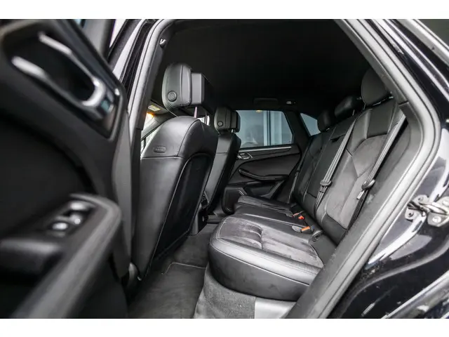 Porsche Macan 2.0 2018 Benzine 10