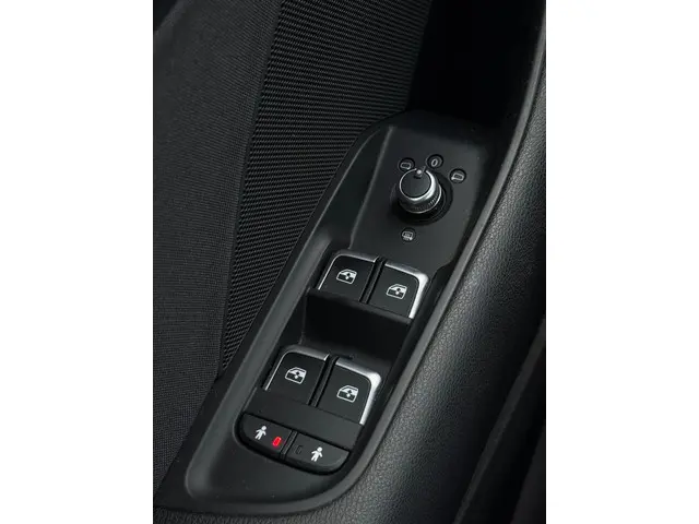 Audi A3 Limousine 30 TFSI Sport CarPlay 2018 Benzine 28