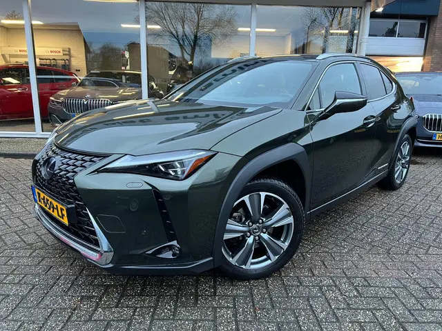 Lexus UX 2
