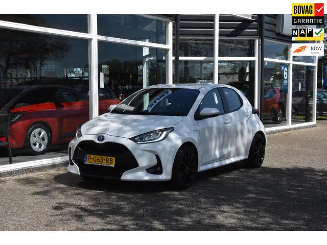Toyota Yaris 1.5 Hybrid automaat 2022 Hybride Benzine