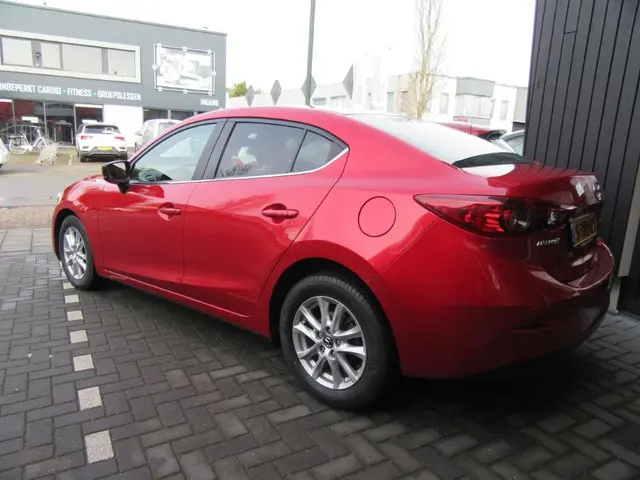 Mazda 3 2.0 SkyActiv-G 120 TS+ automaat 2017 Benzine 5
