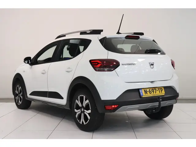 Dacia Sandero Stepway 1.0 TCe 90 Comfort 2022 Benzine 6