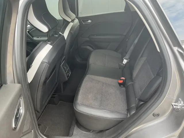 Renault Captur TCe 100 Intens 2020 Benzine 13